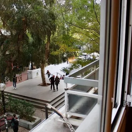 7 Steps Metro Syggrou Fix Near Acropolis *